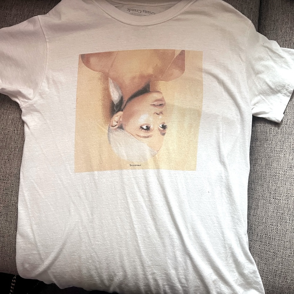 Ariana Grande Sweetner album shirt